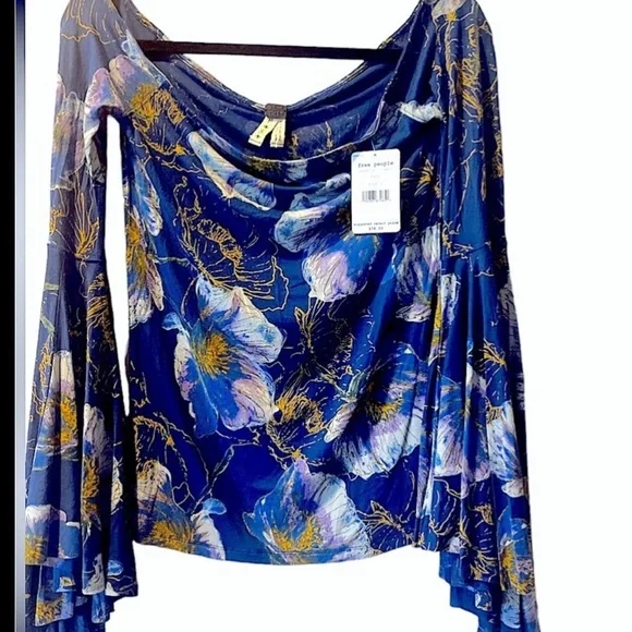 Free People navy wide sleeve blouse NWT host pick - Picture 8 of 10